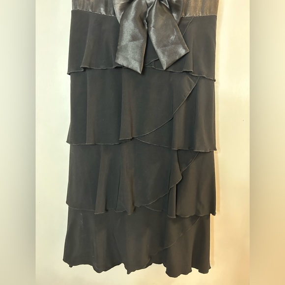 Jolie Party Dress - Picture 4 of 6